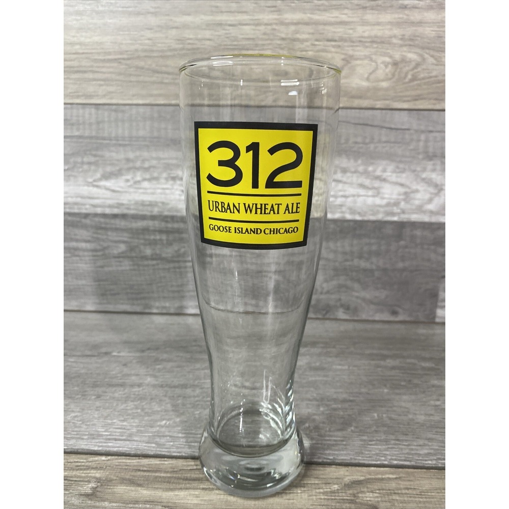 Goose Island 312 Urban Wheat Ale Beer Glass Chicago Clear Excellent Pilsner Logo